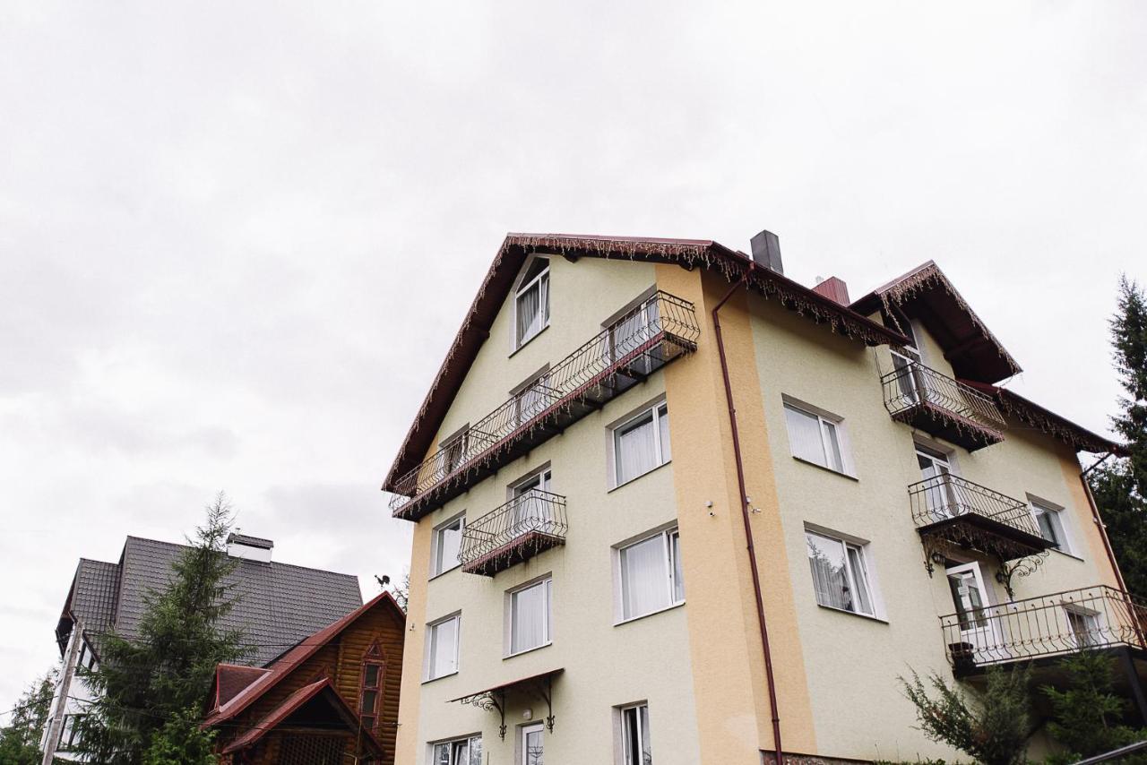 Toga Yablunytsya Exterior foto